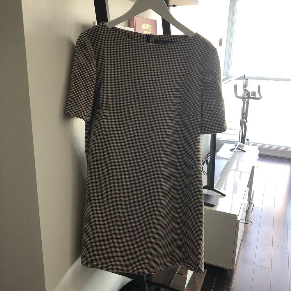 Zara Patterned Dress - Size Medium
